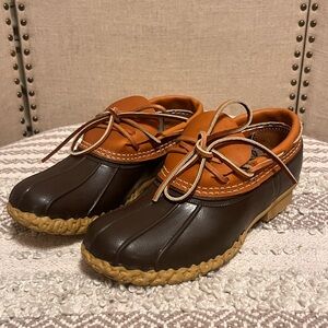 L.L. Bean women’s rubber moc bean boots shoes size 6.5